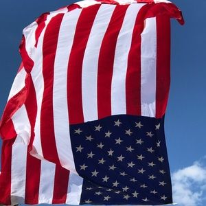 Meet your Posher, Elaine